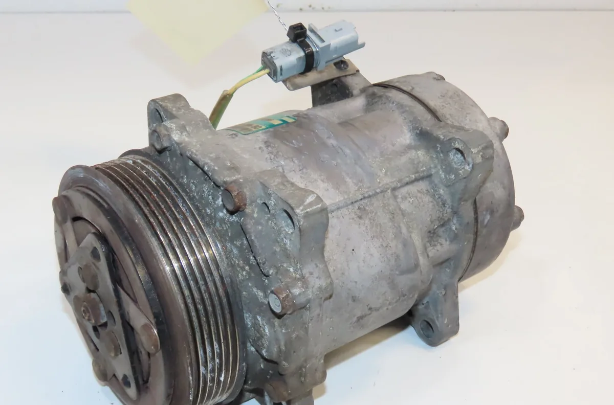 Compresseur air conditionne Citroen C8 (EA_, EB_) 2.2 hdi (2002) occasion