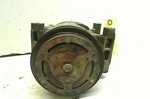 Compresseur air conditionne Fiat PANDA (169_) 1.2 4x4 (169.axb2a) (2004) occasion — photo 2