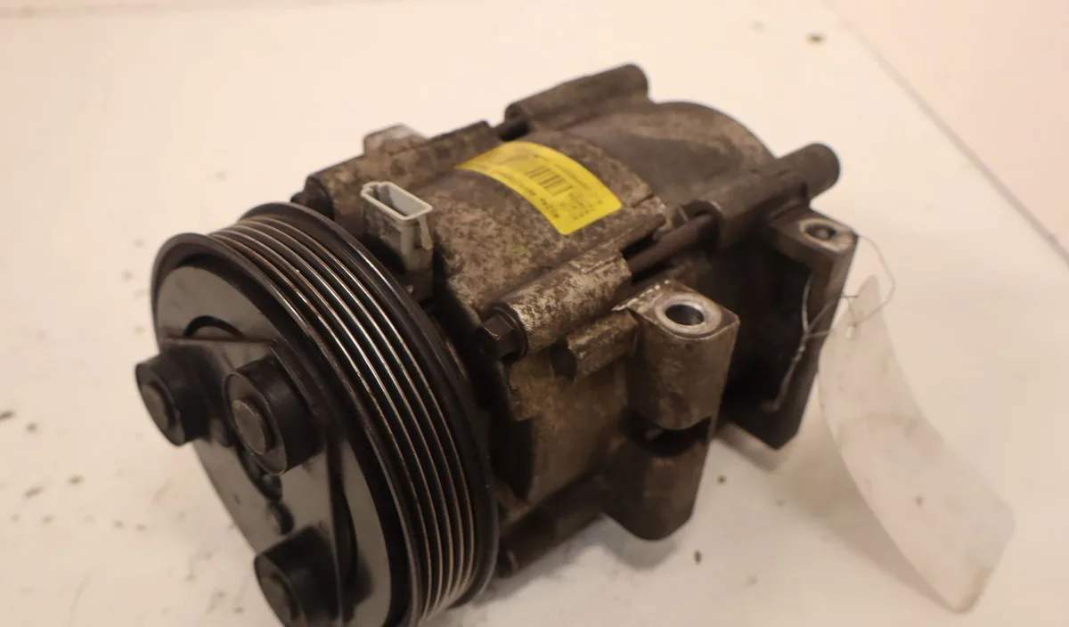 Compresseur air conditionne Ford FIESTA V (JH_, JD_) St150 (2005-2008) occasion