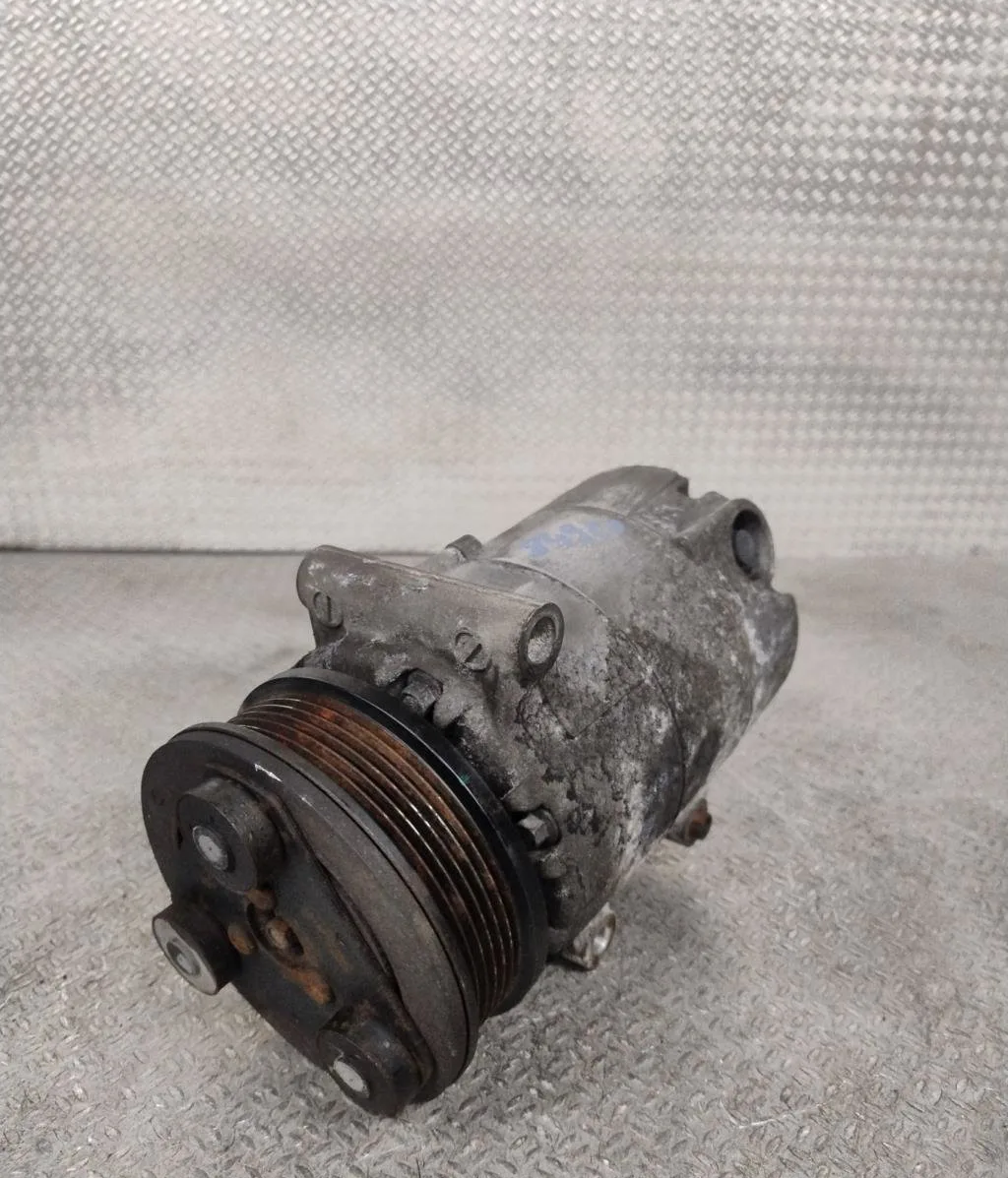 Compresseur air conditionne Ford MONDEO IV A trois volumes (BA7) 2.0 tdci (2007-2015) occasion