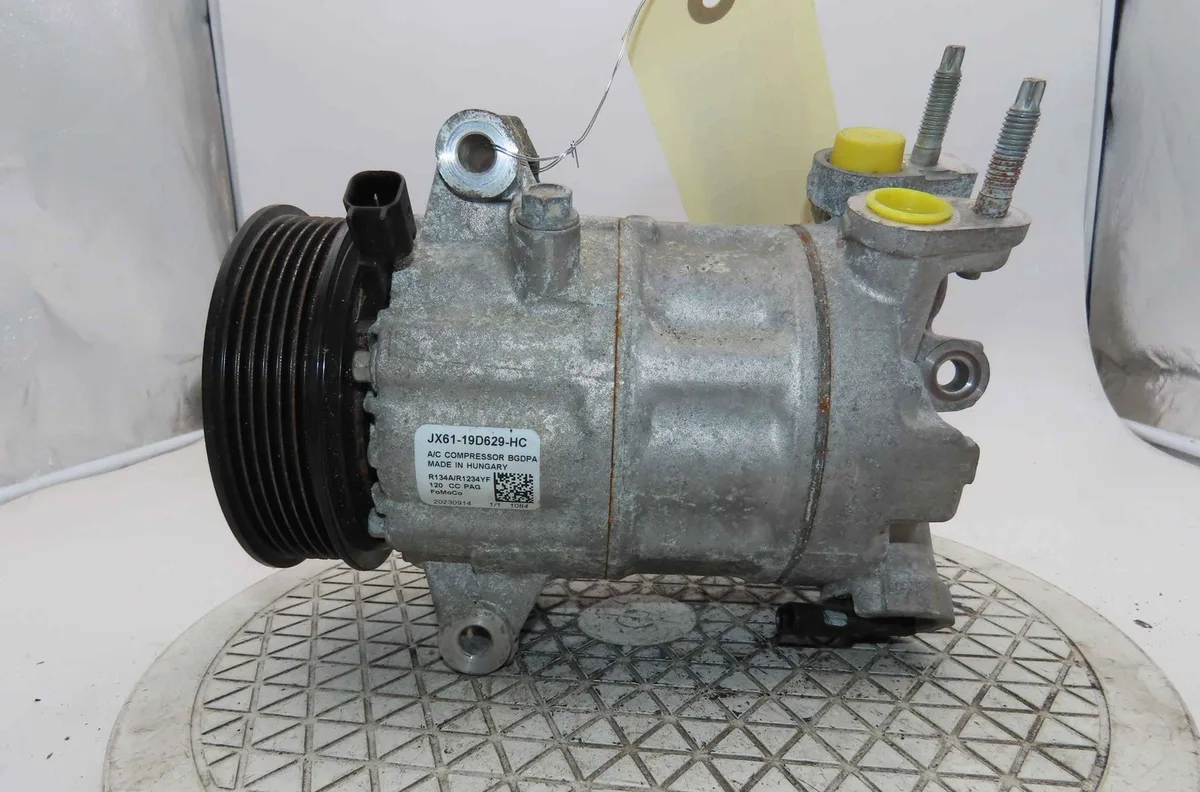 Compresseur air conditionne FORD TRANSIT CONNECT III occasion