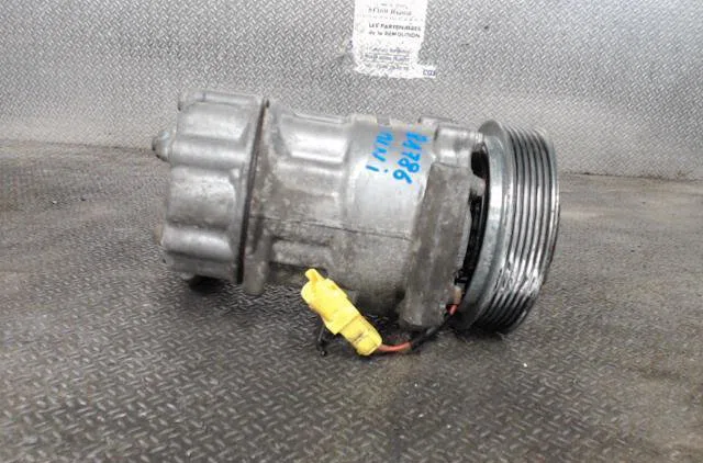 Compresseur air conditionne MINI MINI 2 R56  MINI 2 R56 PHASE 1 occasion — photo 2