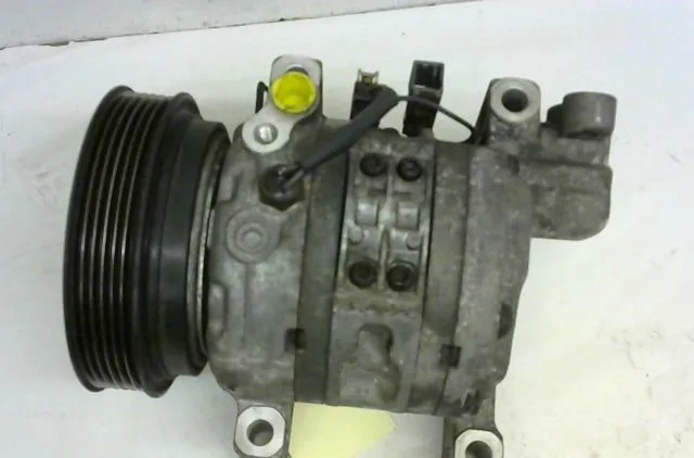 Compresseur air conditionne Nissan MICRA II (K11) 1.3 i 16v (1992-2000) occasion