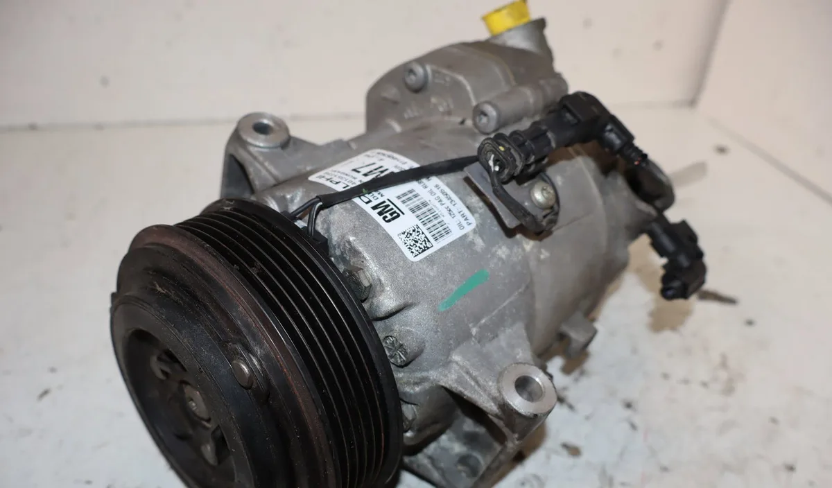 Compresseur air conditionne Opel ASTRA J Sports Tourer (P10) 1.6 cdti (35) (2013-2015) occasion