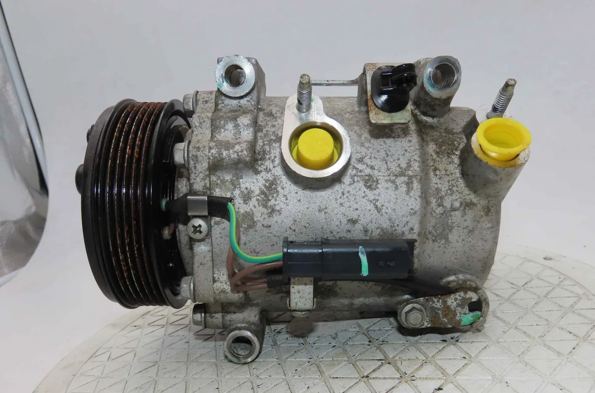 Compresseur air conditionne OPEL CORSA VI occasion