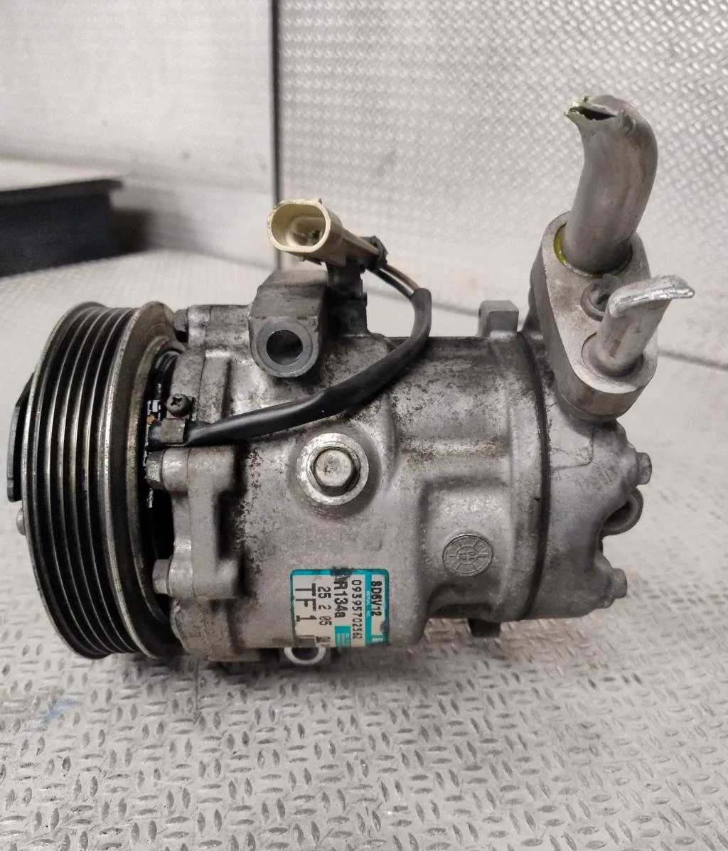 Compresseur air conditionne Opel TIGRA TwinTop (X04) 1.4 (r97) (2004-2010) occasion