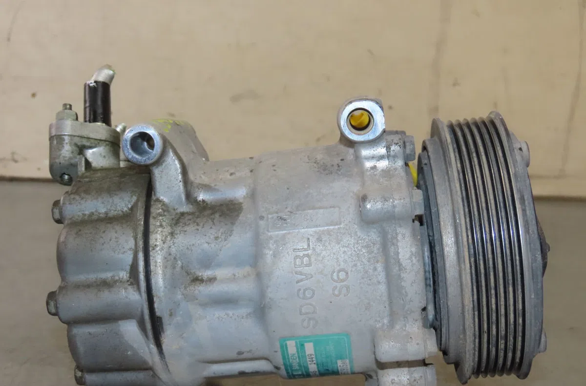 Compresseur air conditionne Peugeot 307 (3A-C) 1.6 16v (2000-2007) 5 portes occasion — photo 3