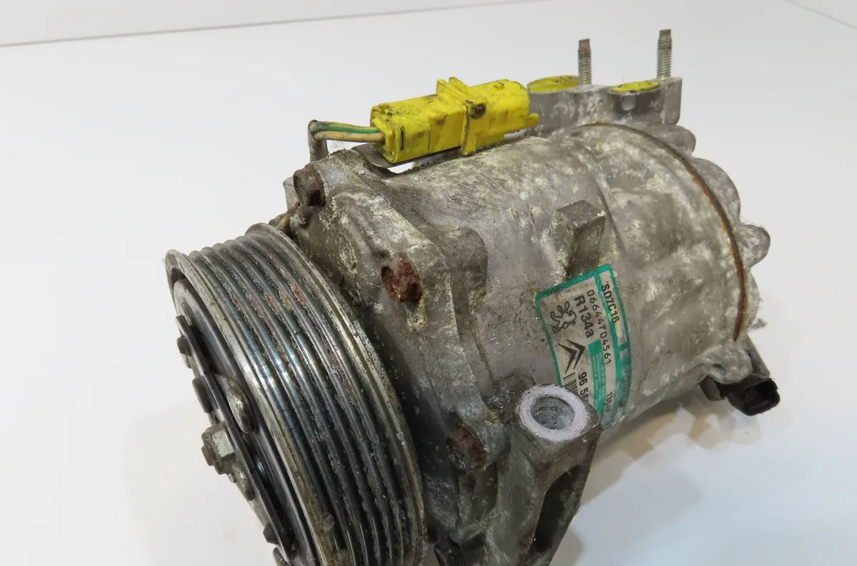 Compresseur air conditionne PEUGEOT 407 2005 occasion
