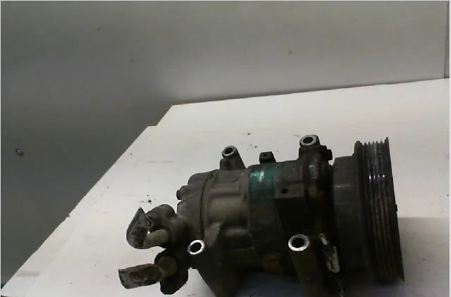 Compresseur air conditionne RENAULT CLIO II Phase 2 06-2001--07-2006 1.4 16v occasion