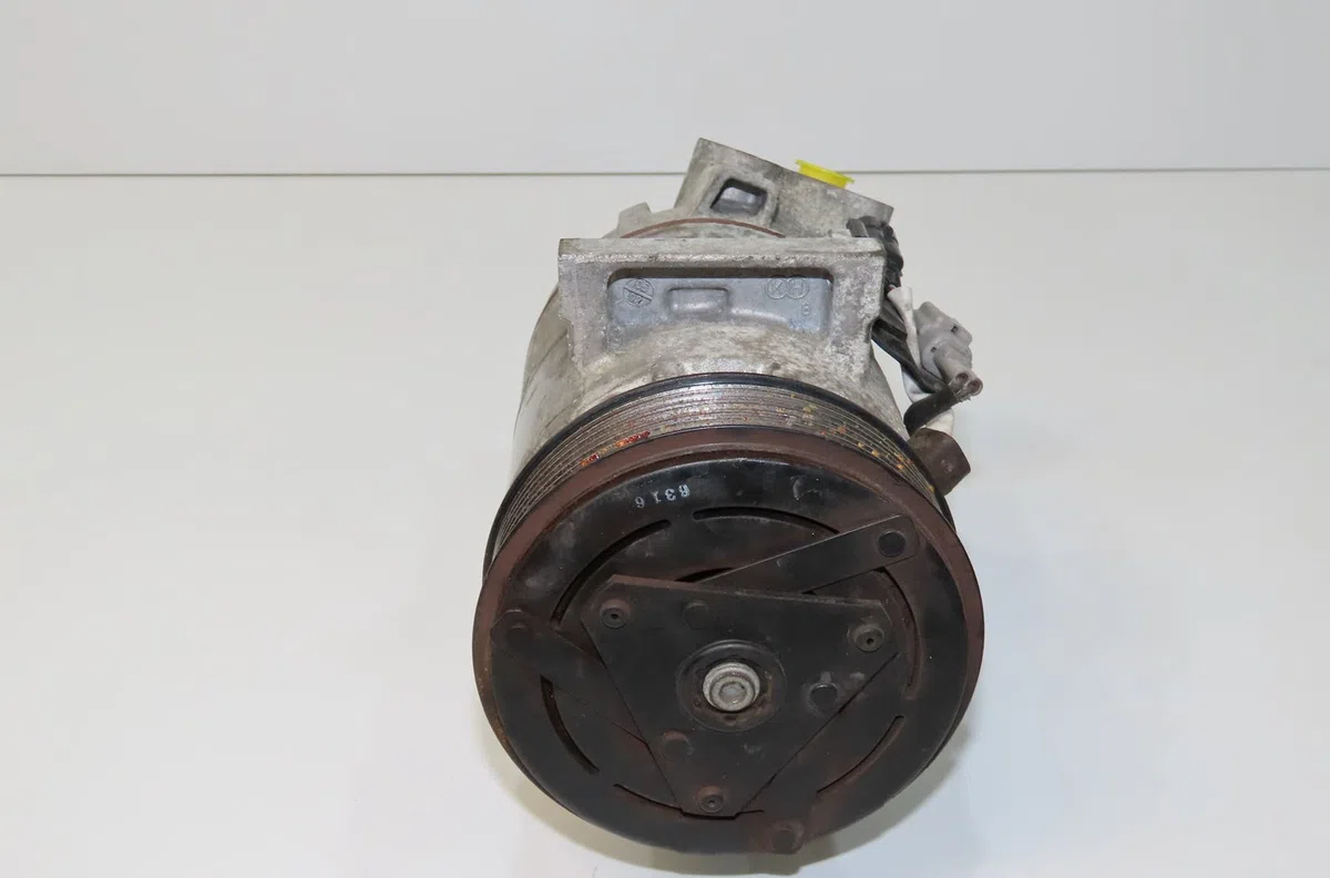 Compresseur air conditionne Renault CLIO IV (BH_) 1.2 tce 120 (bhau) (2016) occasion — photo 3