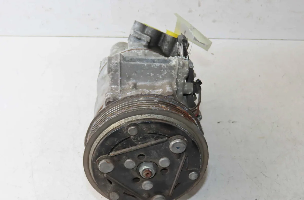 Compresseur air conditionne RENAULT CLIO V occasion