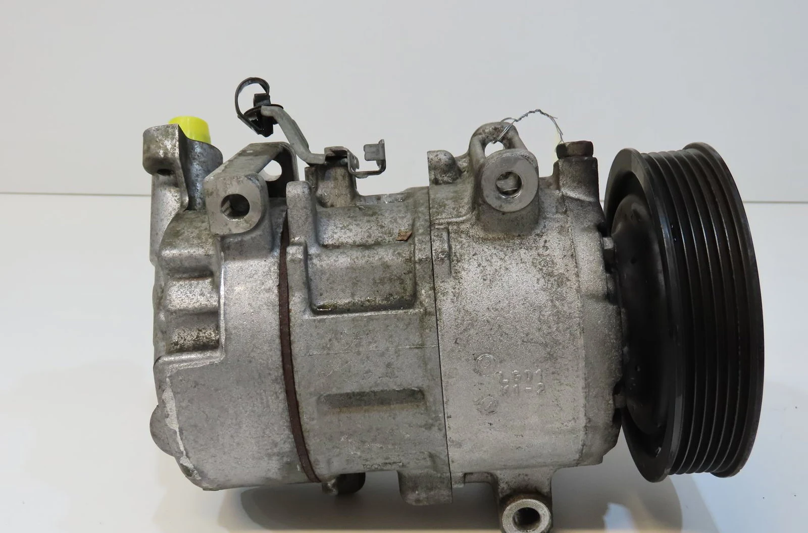 Compresseur air conditionne Renault MEGANE III 3-5 portes (BZ0-1_, B3_) 1.5 dci (bz09, bz0d, bz1w, bz29, bz14) (2009) 5 