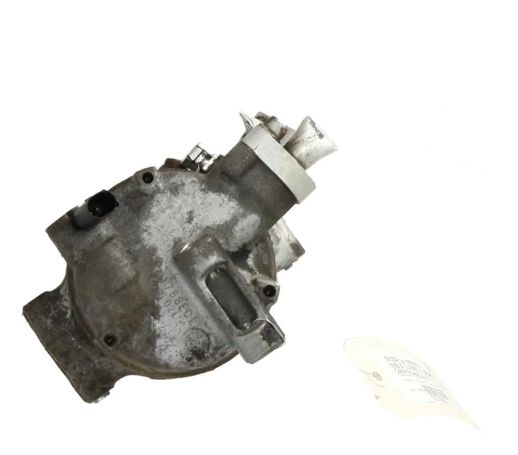 Compresseur air conditionne Skoda FABIA III Break (NJ5) 1.2 tsi (2014) occasion