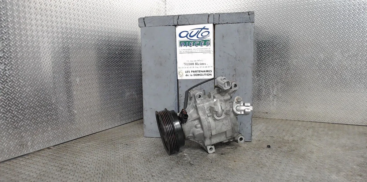 Compresseur air conditionne Toyota COROLLA Verso (_E12_) 2.0 d-4d (cde120_) (2002-2004) occasion