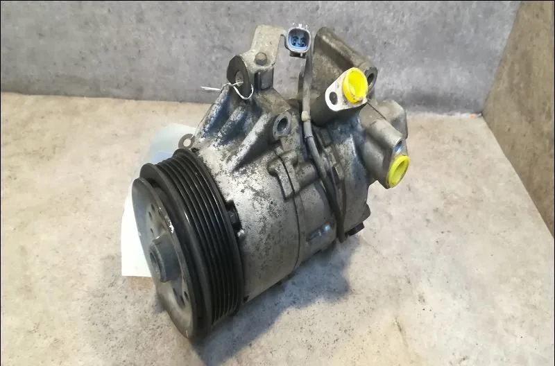 Compresseur air conditionne Toyota YARIS (_P9_) 1.0 vvt-i (ksp90_) (2005-2011) 5 portes occasion