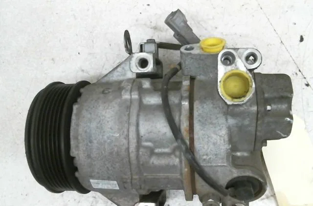 Compresseur air conditionne Toyota YARIS (_P9_) 1.0 vvt-i (ksp90_) (2005-2011) 5 portes occasion