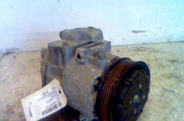 Compresseur air conditionne VOLKSWAGEN FOX 2005 occasion