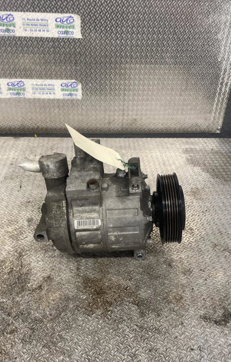 Compresseur air conditionne VOLKSWAGEN GOLF 5 GOLF 5 occasion