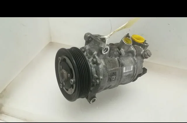 Compresseur air conditionne VOLKSWAGEN GOLF VII 2014 occasion