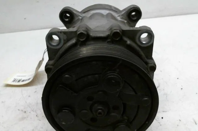 Compresseur air conditionne Volkswagen NEW BEETLE (9C1, 1C1) 1.8 t (1999-2010) occasion