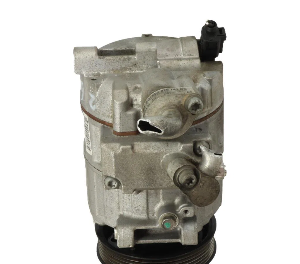 Compresseur air conditionne VOLKSWAGEN PASSAT 6 BREAK occasion — photo 3