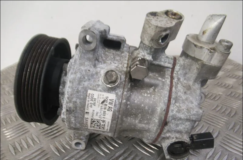 Compresseur air conditionne Volkswagen POLO V (6R1, 6C1) 1.0 (2014) occasion