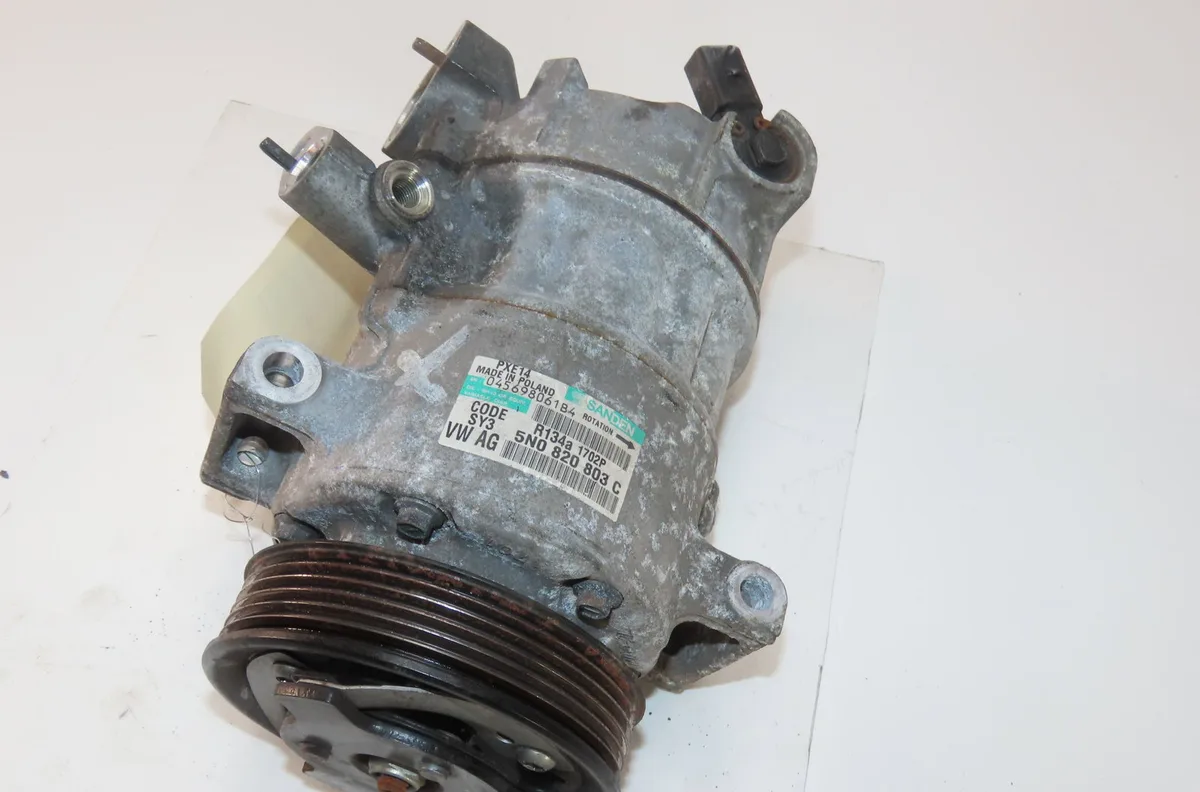 Compresseur air conditionne Volkswagen POLO V (6R1, 6C1) 1.2 tdi (2009) 5 portes occasion