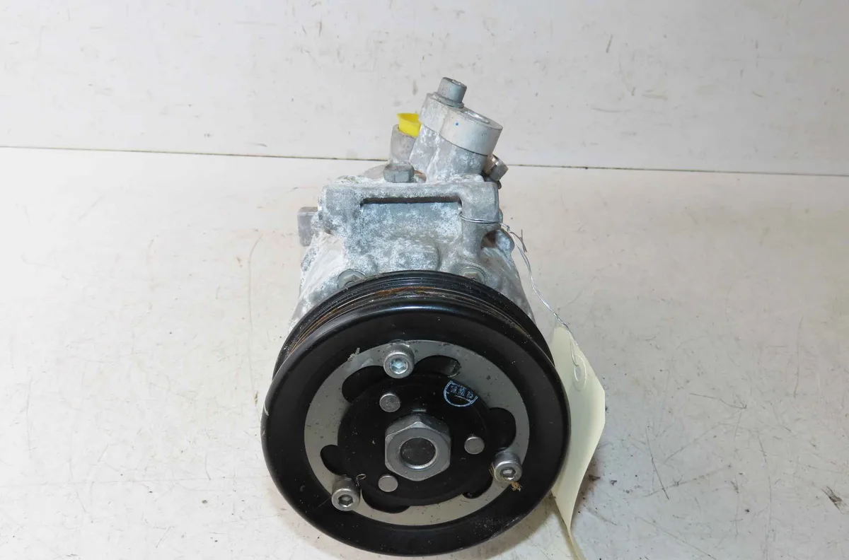 Compresseur air conditionne VOLKSWAGEN TOURAN III occasion