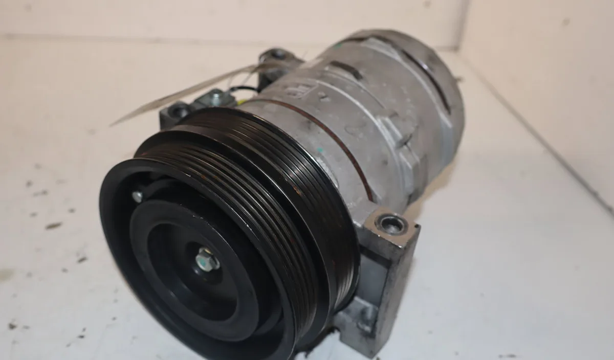 Compresseur air conditionne Volvo C30 (533) D3 (2010-2012) occasion