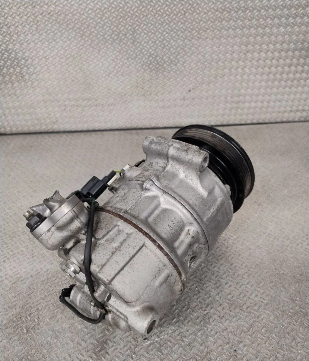 Compresseur air conditionne Volvo XC60 I SUV (156) D4 (2013-2015) occasion — photo 2