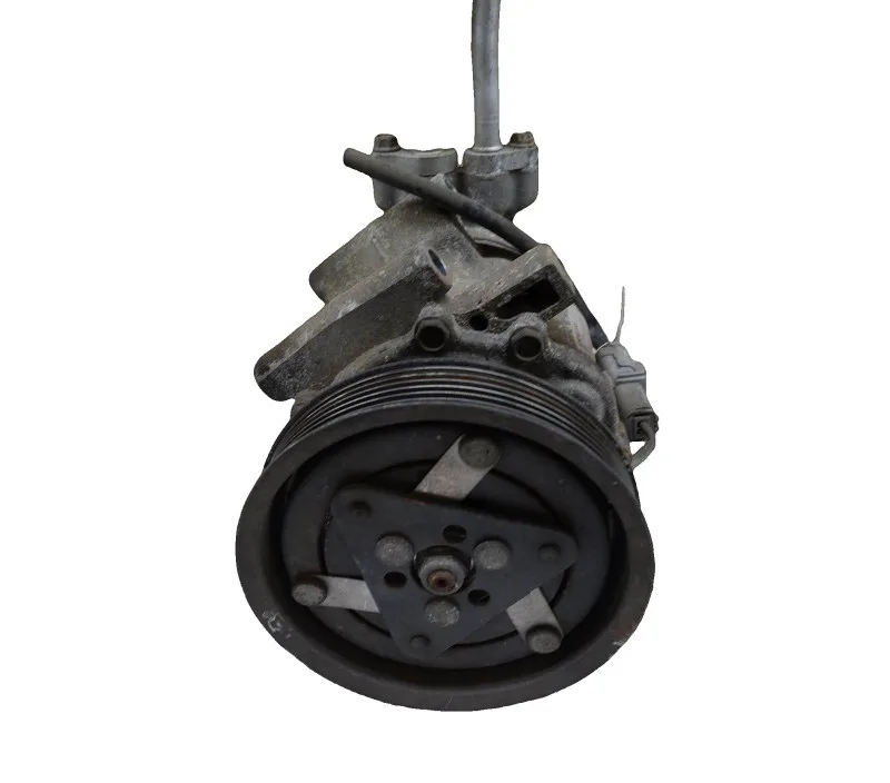 COMPRESSEUR CLIMATISATION RENAULT CLIO III 7711497298