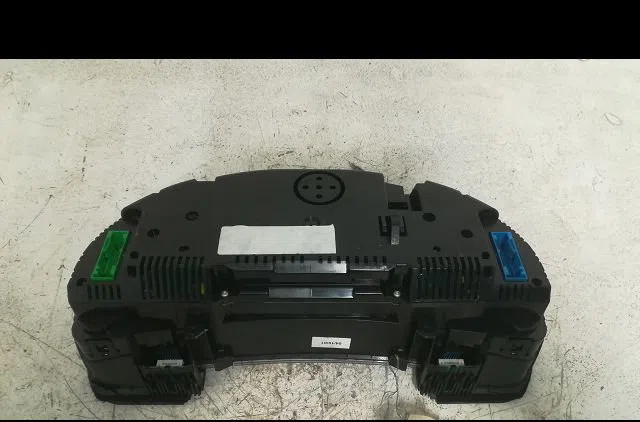 Compteur Audi A4 B6 (8E2) 1.9 tdi (2000-2004) 4 portes occasion