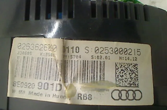 Compteur Audi A4 B7 Avant (8ED) 2.0 tdi 16v (2004-2008) occasion
