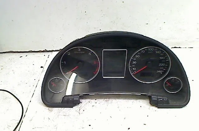 Compteur Audi A4 B7 Avant (8ED) 2.0 tdi 16v (2004-2008) occasion