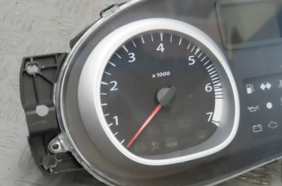 Compteur DACIA DUSTER 2010 occasion