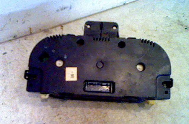 Compteur FORD FIESTA V 2002 occasion