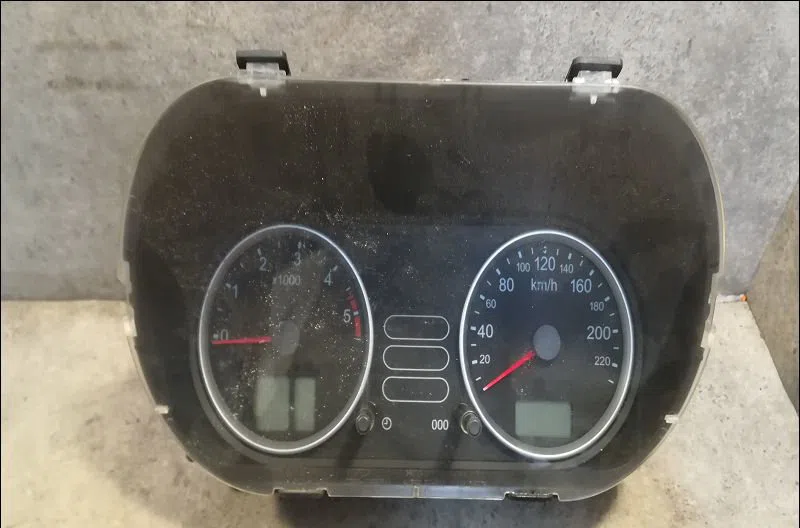 Compteur Ford FIESTA V (JH_, JD_) 1.6 tdci (2004-2008) occasion