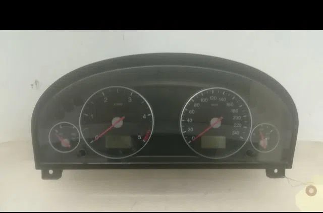 Compteur Ford MONDEO III (B5Y) 2.0 16v tddi - tdci (2000-2007) 5 portes occasion