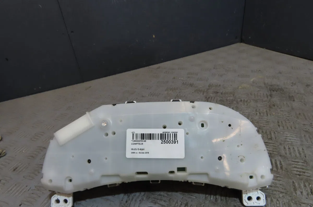 Compteur Isuzu D-MAX II (TFR, TFS) 2.5 crdi 4x4 (tfs86j) (2012) occasion