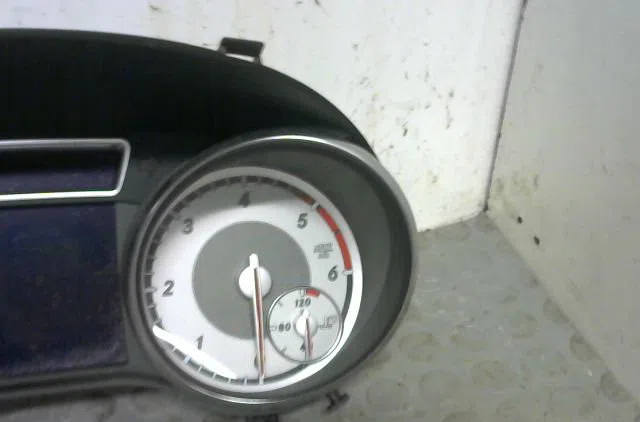Compteur Mercedes-benz CLA Coupé (C117) Cla 200 cdi (117.301) (2013-2014) occasion
