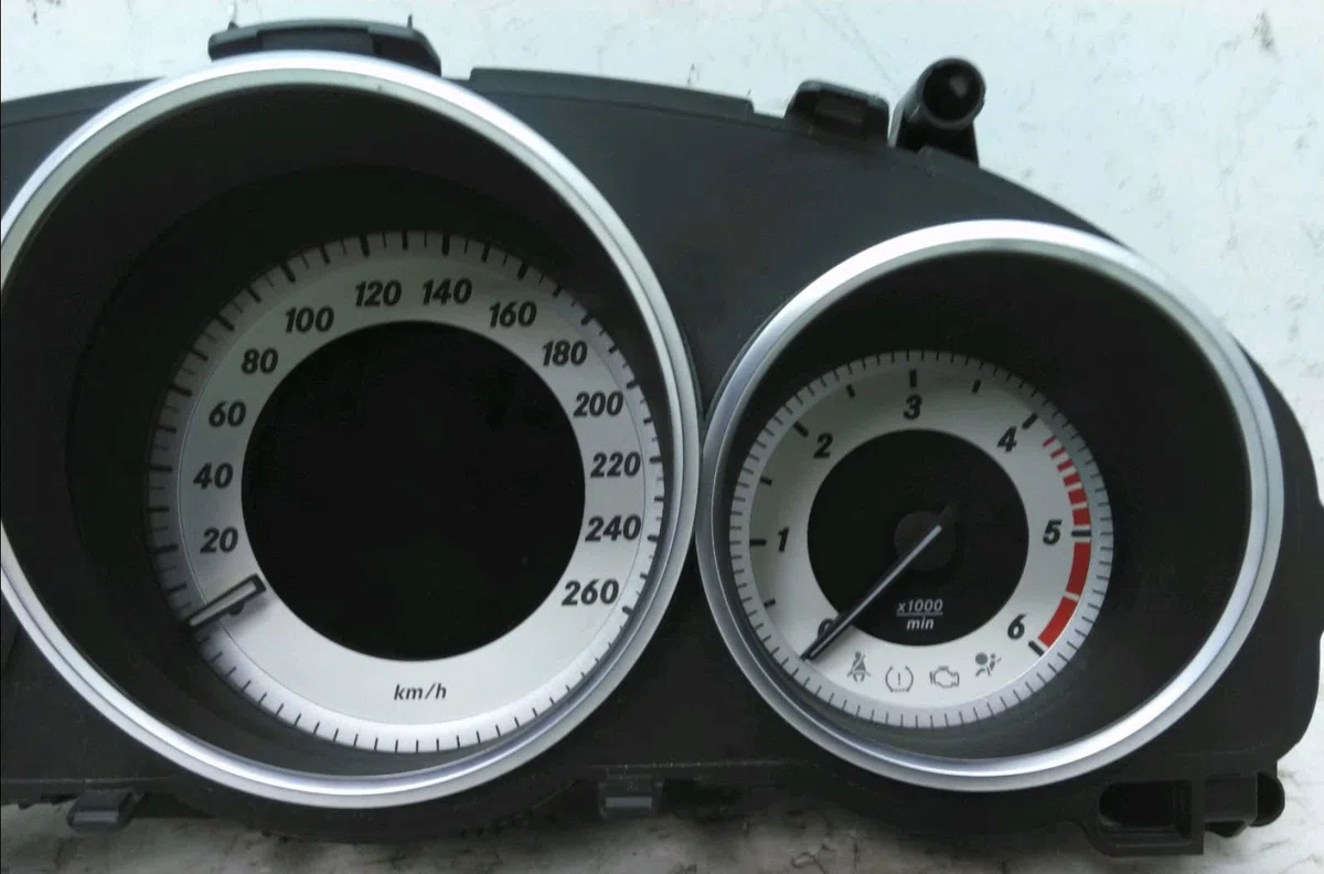 Compteur Mercedes-benz CLASSE E Coupé (C207) E 220 cdi - d (207.302, 207.301) (2010-2016) occasion