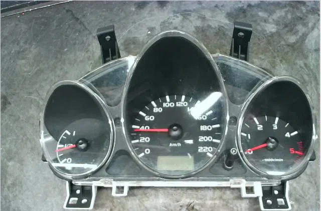 Compteur Mitsubishi COLT VI (Z3_A, Z2_A) 1.5 di-d (z39a) (2004-2012) occasion