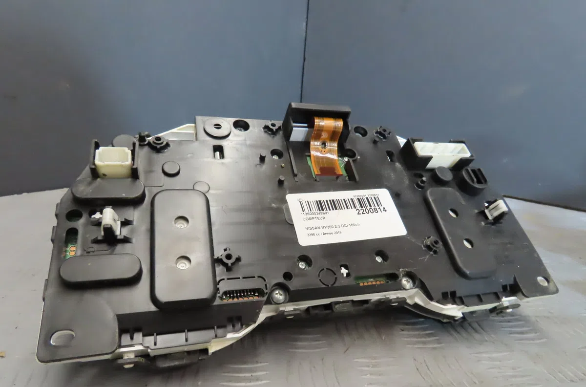 Compteur NISSAN NP300 2016 occasion