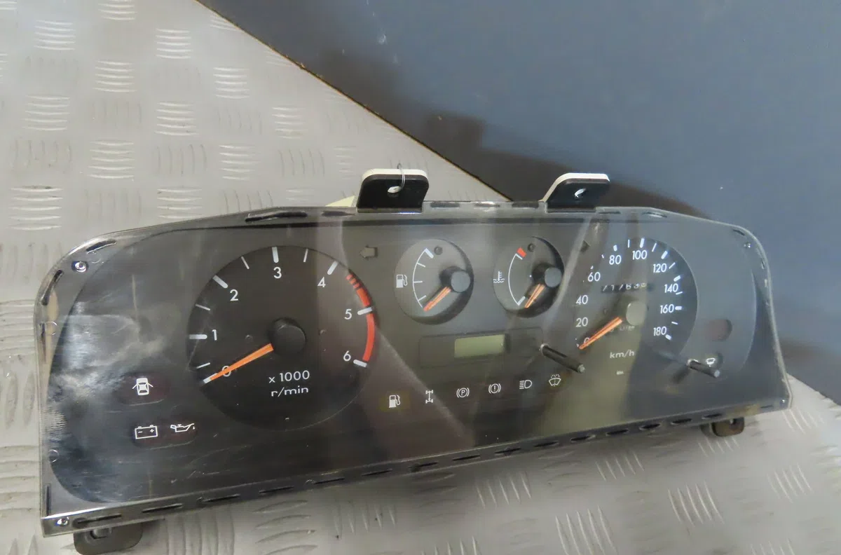 Compteur NISSAN TERRANO 1994 occasion