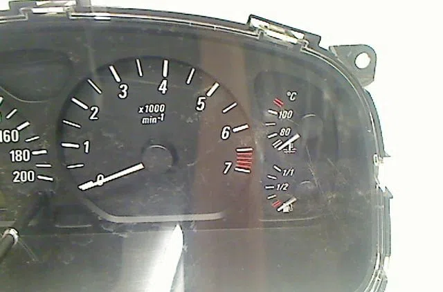 Compteur Opel AGILA (A) (H00) 1.2 16v twinport (f68) (2004-2007) occasion