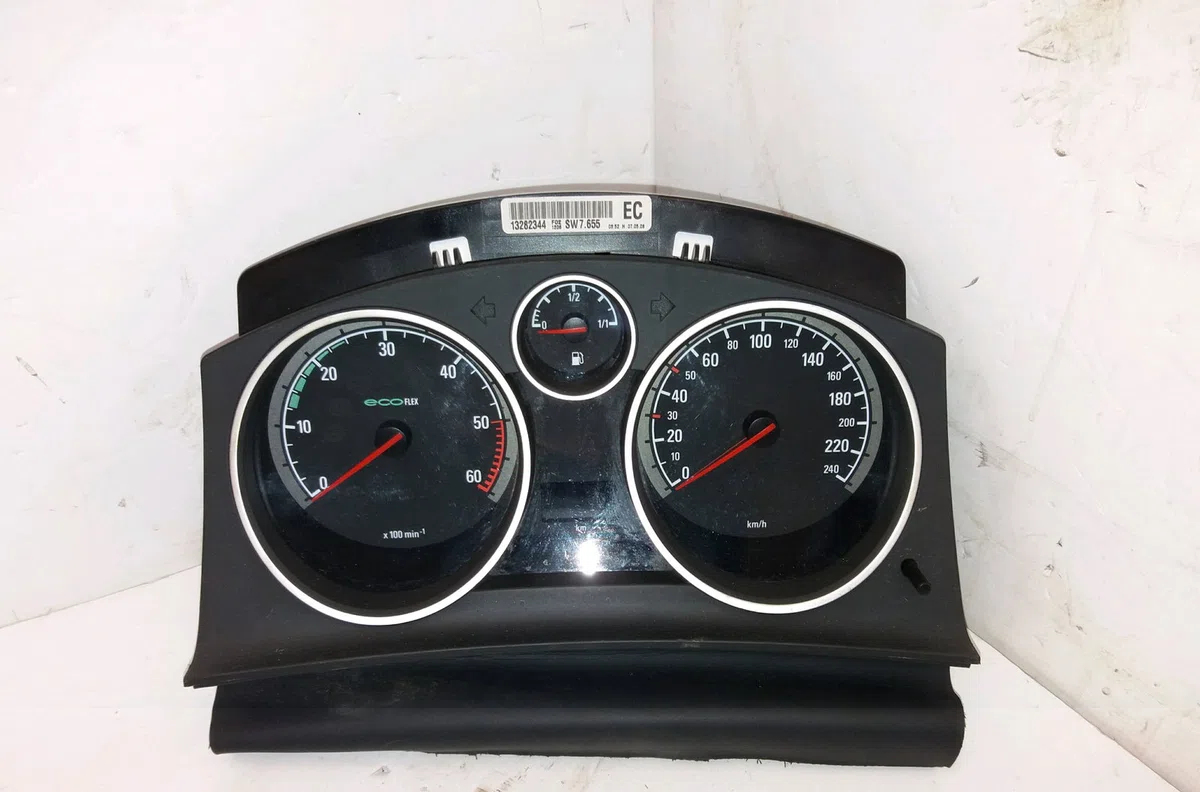 Compteur Opel ASTRA H GTC (A04) 1.3 cdti (l08) (2005-2010) 3 portes occasion