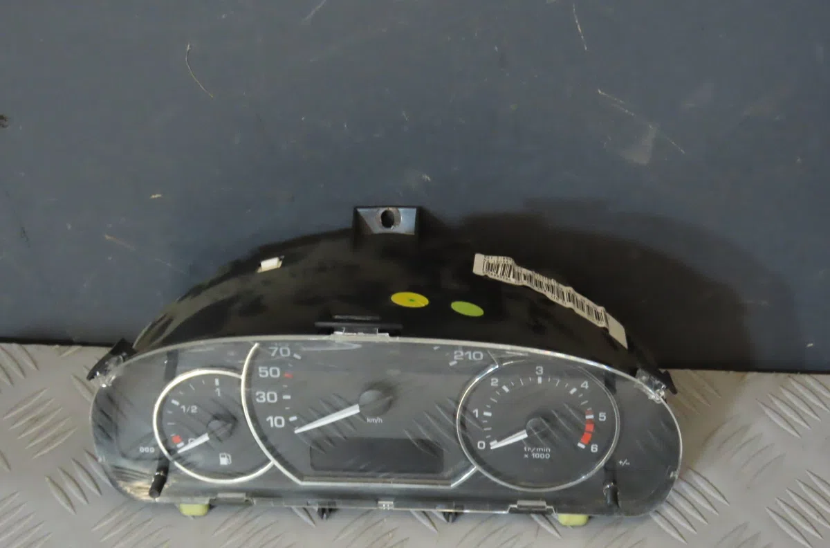 Compteur PEUGEOT 1007 2009 occasion