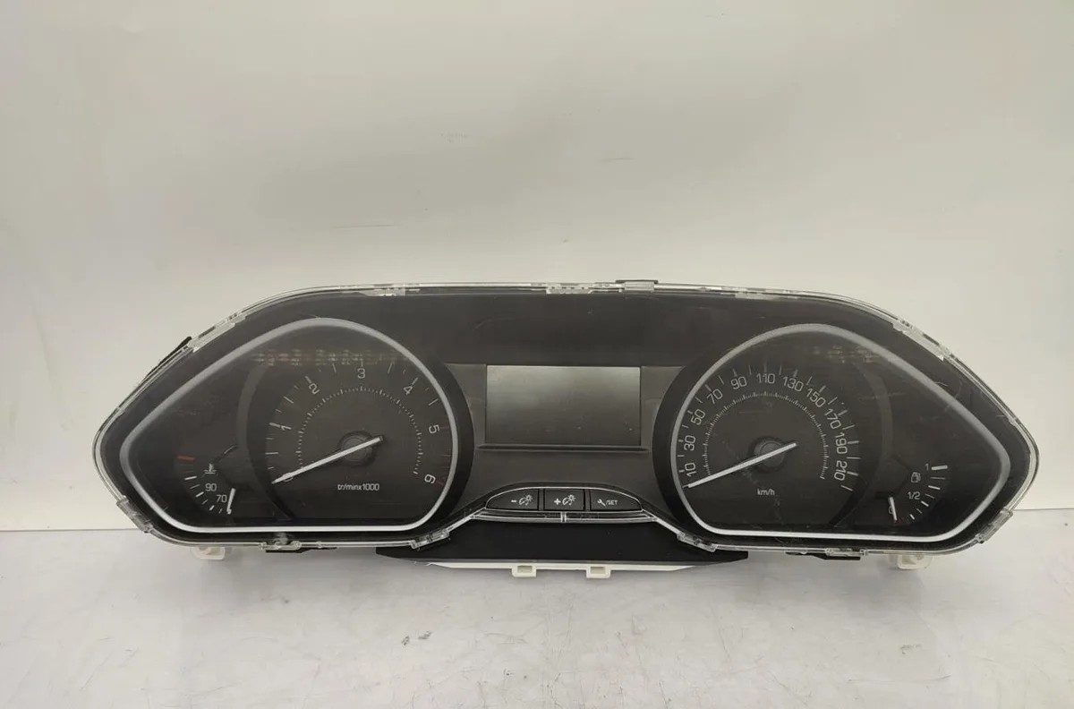 Compteur PEUGEOT 2008 1 PHASE 1 occasion