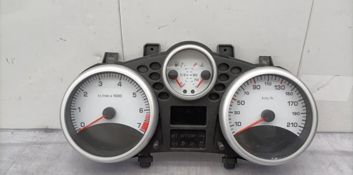 Compteur PEUGEOT 206 occasion