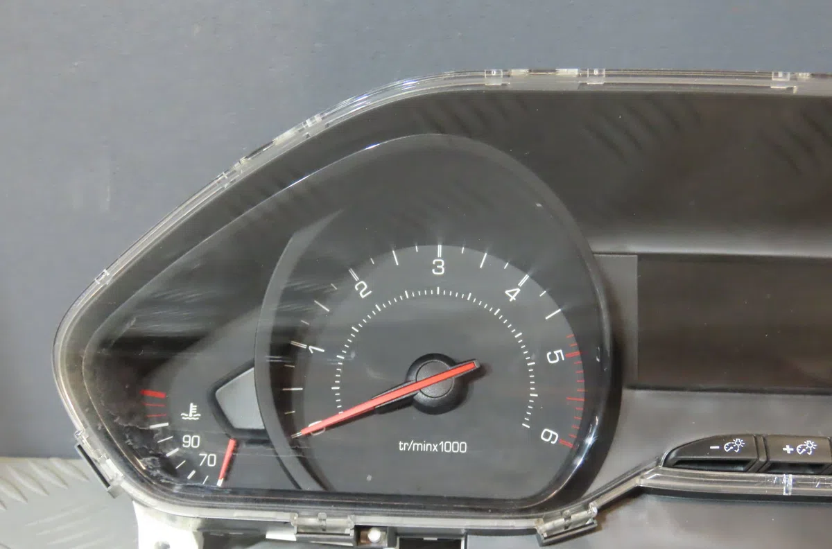 Compteur PEUGEOT 208 2014 occasion